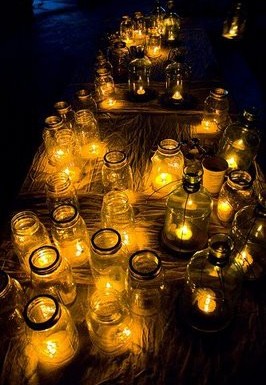 wedding-details-a-sea-of-mason-jar-candles